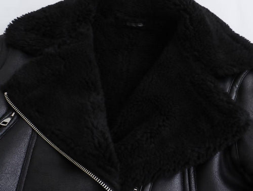 Trendige Kunstlederjacke