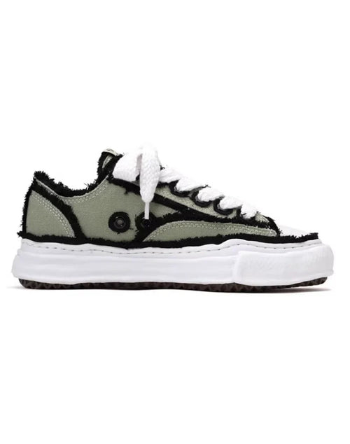 FP Low-Top Sneaker