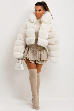 Kuschelige Wintermantel Jacke mit Kapuze